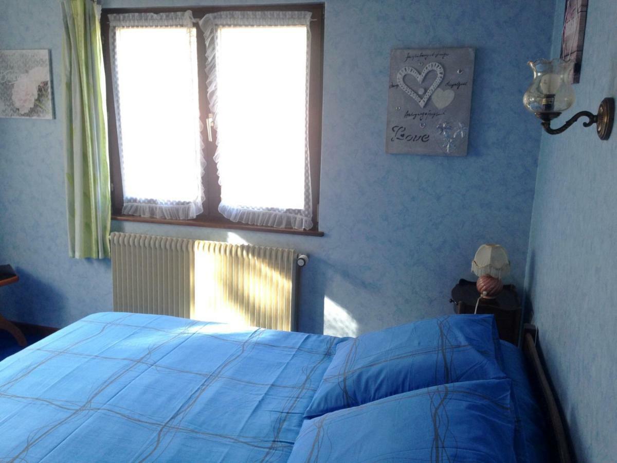 Chambres d'hôtes chez Martine Barr Exterior foto
